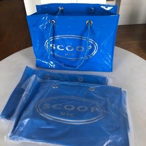 Scoop Blue Vinyl Shopping Bags